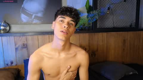 AndreWortix online show from April 2026 04:21:01 AM