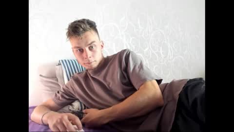 Snapshot of andrian_sweety chatting on September 2025 10:18:02 AM andrian_sweety online show from September 2025 10:18:02 AM