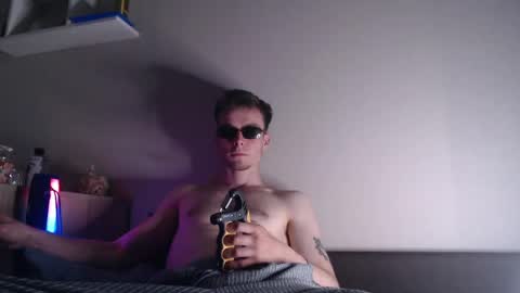andrian_sweety online show from May 2026 12:38:01 AM