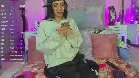 vero paez online show from October 2025 01:30:02 AM