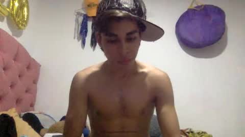 andryt31135 online show from May 2026 02:08:01 AM
