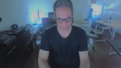 Andrew online show from February 2026 11:47:02 AM