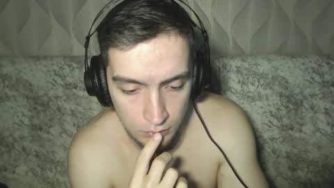 Snapshot of andy4life chatting on June 2026 01:28:02 AM andy4life online show from June 2026 01:28:02 AM