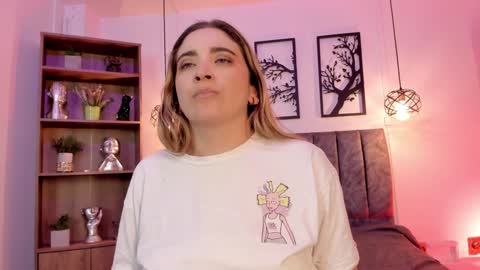 andy_and_emma online show from January 2025 03:39:02 PM