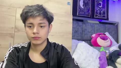 Andy online show from February 2025 03:41:02 PM