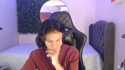 andy_dan1 online show from January 2025 06:35:01 PM