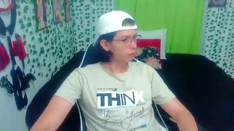 Snapshot of andy_gray01 chatting on May 2026 05:29:01 PM Andy Gray online show from May 2026 05:29:01 PM