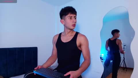 andy_justgame online show from November 2025 02:47:02 AM