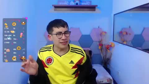 Andy online show from June 2026 09:05:02 PM