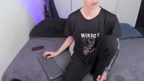 twx Andy twink3 online show from January 2025 01:43:01 PM