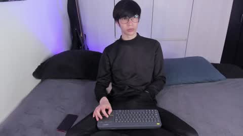 twx Andy twink3 online show from February 2025 06:39:01 PM