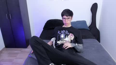 twx Andy twink3 online show from February 2025 10:58:01 PM