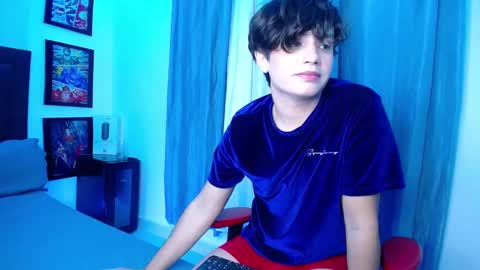 Snapshot of andyboy_19 chatting on February 2025 02:28:01 AM andy online show from February 2025 02:28:01 AM