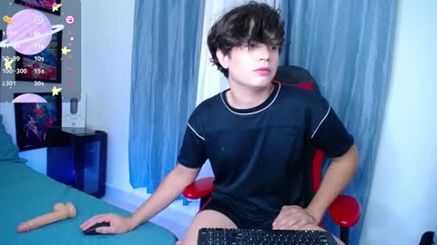 Snapshot of andyboy_19 chatting on February 2025 10:00:02 PM andy online show from February 2025 10:00:02 PM