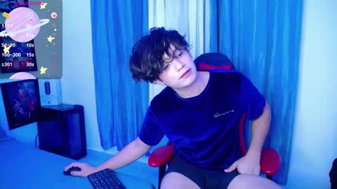 Snapshot of andyboy_19 chatting on February 2025 01:33:01 AM andy online show from February 2025 01:33:01 AM