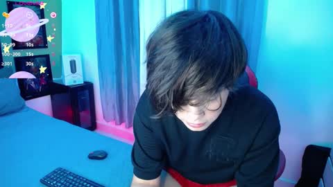 Snapshot of andyboy_19 chatting on March 2025 01:03:02 AM andy online show from March 2025 01:03:02 AM