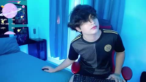 Snapshot of andyboy_19 chatting on March 2025 10:17:02 PM andy online show from March 2025 10:17:02 PM