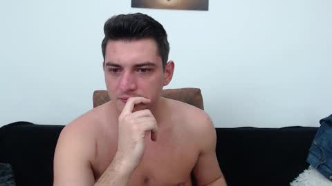 Andy Fame online show from November 2025 10:37:02 PM