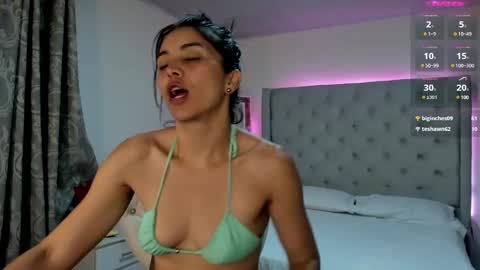 Andrea online show from January 2025 11:43:01 PM