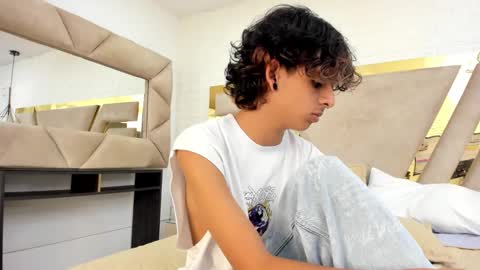 andyxibrat online show from September 2025 07:26:01 PM