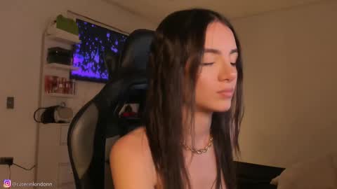      online show from November 2025 04:50:01 PM