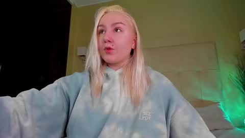 Anet Dream online show from November 2025 05:16:01 PM