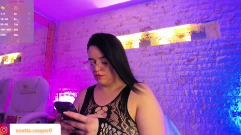 anette_cooper online show from February 2025 04:03:02 AM