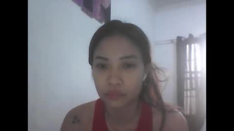 Snapshot of ange011 chatting on March 2026 04:07:01 AM ange011 online show from March 2026 04:07:01 AM