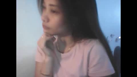 Snapshot of ange011 chatting on April 2026 05:25:01 AM ange011 online show from April 2026 05:25:01 AM
