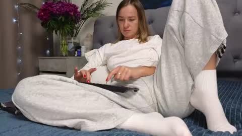 Snapshot of ange1ok chatting on June 2026 02:47:02 PM ange1ok online show from June 2026 02:47:02 PM