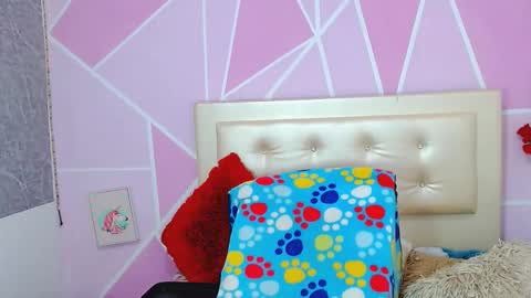 Snapshot of ange_drty chatting on April 2026 12:30:02 AM ange_drty online show from April 2026 12:30:02 AM
