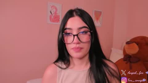 Angel  online show from November 2025 04:22:01 AM