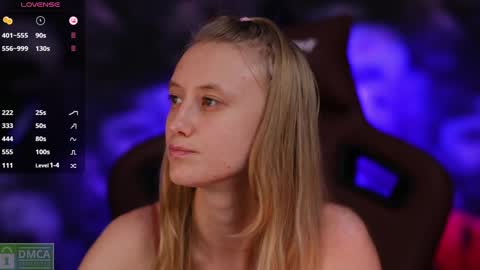 Snapshot of angeellina chatting on February 2025 09:17:01 PM angeellina online show from February 2025 09:17:01 PM