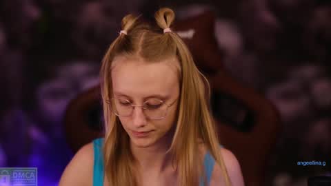 Snapshot of angeellina chatting on March 2025 06:12:01 PM angeellina online show from March 2025 06:12:01 PM