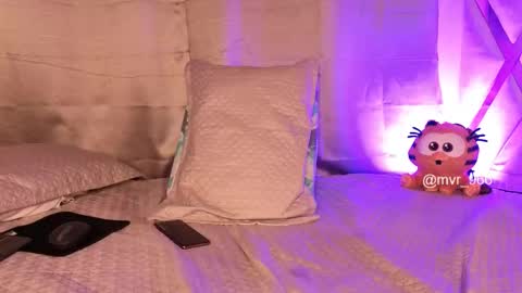 Snapshot of angel__divine chatting on November 2025 10:56:01 PM Vero online show from November 2025 10:56:01 PM