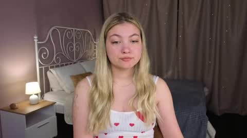 Snapshot of angel__grace chatting on May 2026 12:18:02 AM Grace online show from May 2026 12:18:02 AM