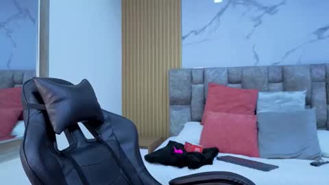 Snapshot of angel__kiss chatting on October 2025 11:44:01 AM angel__kiss online show from October 2025 11:44:01 AM