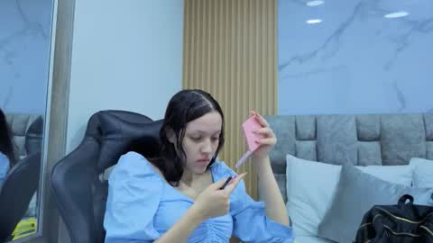 angel__kiss online show from February 2026 12:30:01 PM