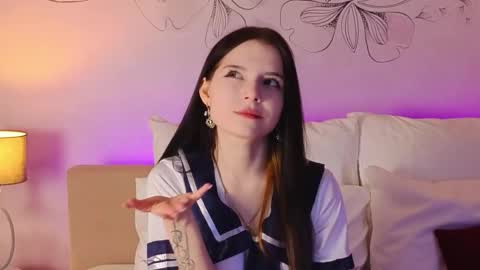 Snapshot of angel__rossee chatting on May 2026 06:51:02 AM Rose 18 New here online show from May 2026 06:51:02 AM