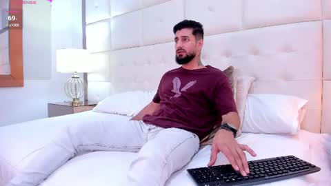 Snapshot of angel__stone chatting on June 2026 12:20:01 PM Angel online show from June 2026 12:20:01 PM