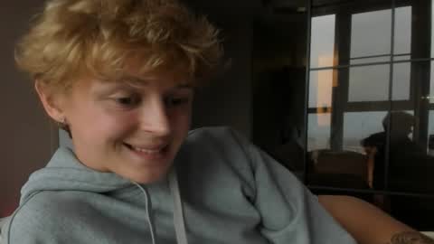 Snapshot of angel_andreww chatting on April 2026 03:25:02 PM angel_andreww online show from April 2026 03:25:02 PM