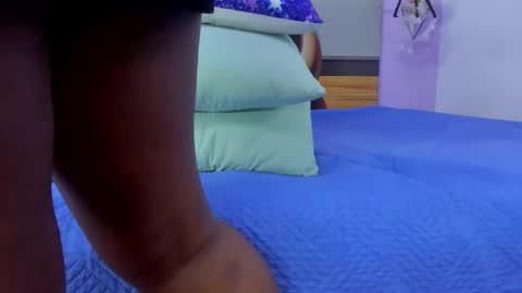  Angel  online show from October 2025 04:07:02 AM