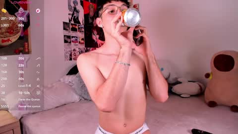 Angel   help me with 100 thumbs up online show from April 2026 08:35:02 PM