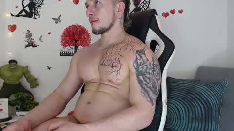 Angel Curl online show from September 2025 07:15:02 PM