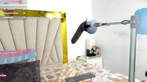 Snapshot of angel_dthroat chatting on December 2024 03:08:01 PM ANGHEL online show from December 2024 03:08:01 PM