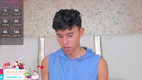 ngel Esteban  online show from January 2025 10:17:02 AM