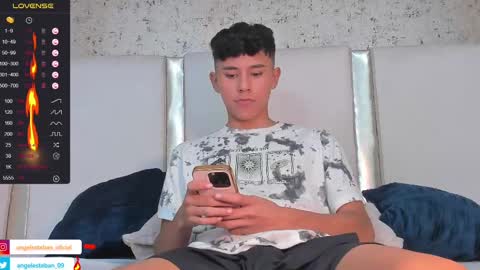 ngel Esteban  online show from March 2025 03:51:01 AM