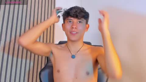 ngel Esteban  online show from April 2026 10:15:01 PM