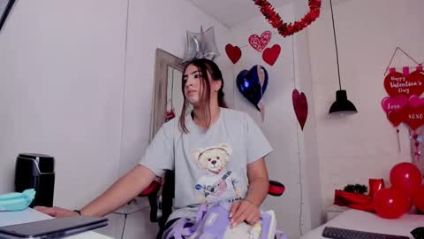 angel hardy online show from February 2025 12:17:02 PM