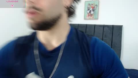 angel_kyrozz online show from February 2026 07:06:02 PM